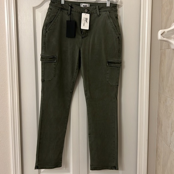 Paige Jolie Weekender: S: 29, C: vintage green ivy, NWT, bought from Evereve - Picture 4 of 8